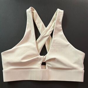Fabletics medium Women's Cream Sports Bra